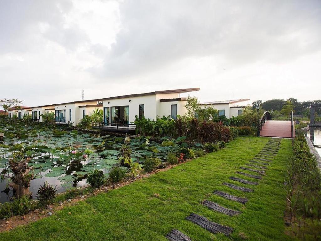 Bua Tara Resort Nong Prue Dış mekan fotoğraf