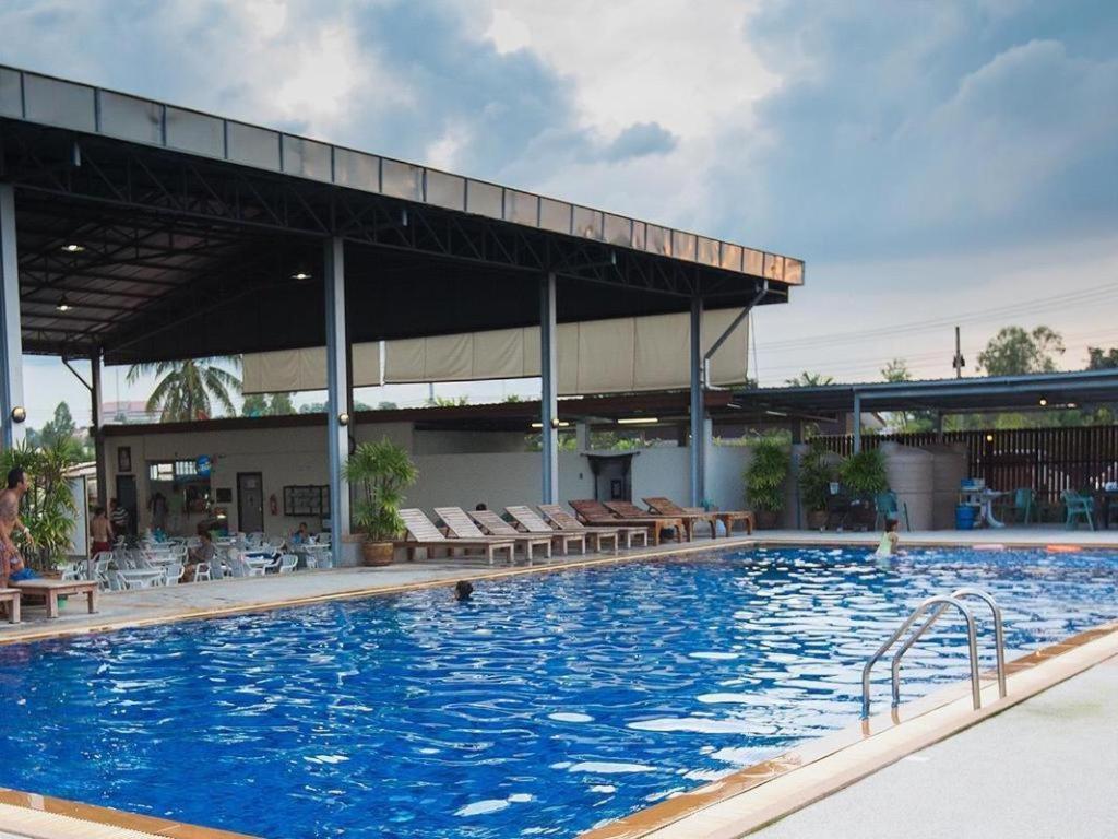 Bua Tara Resort Nong Prue Dış mekan fotoğraf