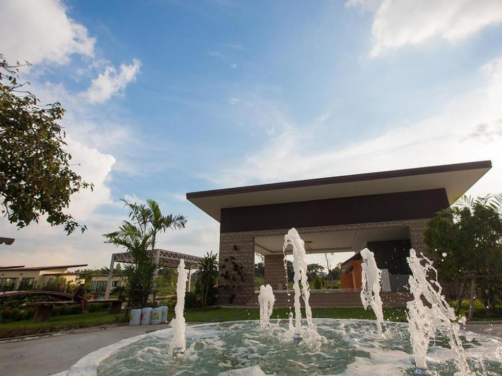 Bua Tara Resort Nong Prue Dış mekan fotoğraf